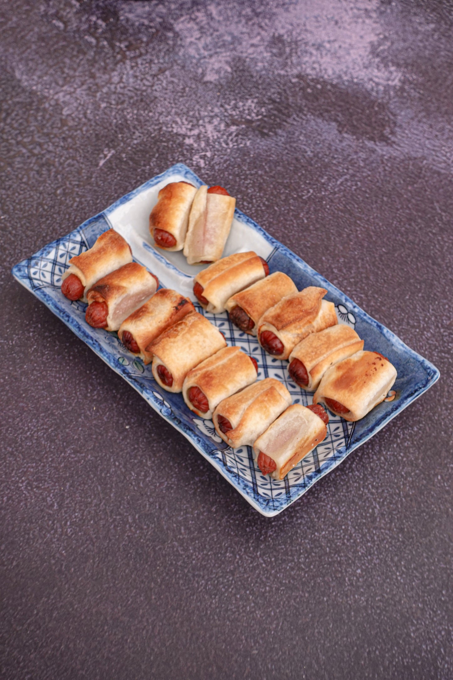 Pigs in a Blanket — 16 Pieces